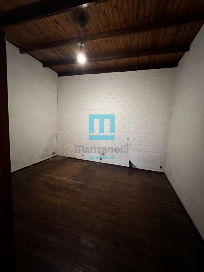 EN VENTA PROPIEDAD A RECICLAR IDEAL DESARROLLO COMERCIAL O PROFESIONAL 