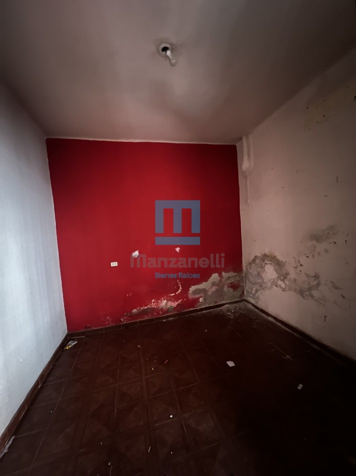 EN VENTA PROPIEDAD A RECICLAR IDEAL DESARROLLO COMERCIAL O PROFESIONAL 