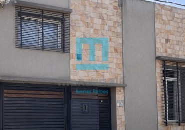 CASA EN VENTA 3 DORMITORIOS ZONA PLAZA SAENZ PEÑA