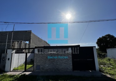 EN ALQUILER CASA 3 DORMITORIOS LARRALDE 1167